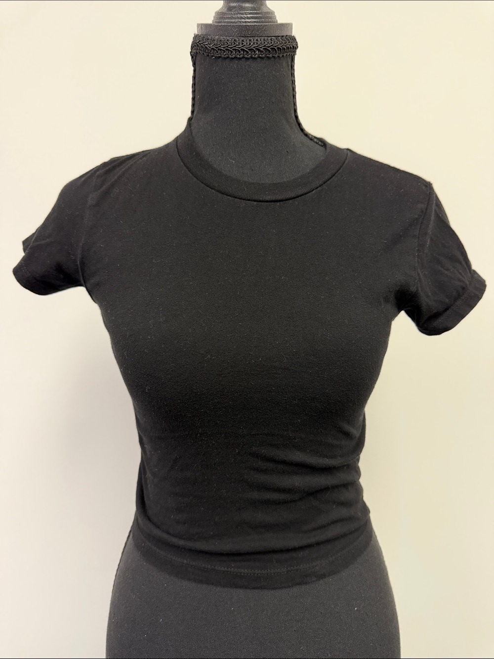 TALENTLESS Black Fitted Crewneck Short Sleeve Tee